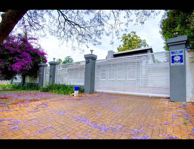 3 BEDROOM HOUSE FOR SALE IN MONTGOMERY PARK